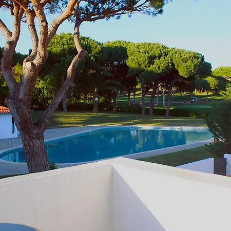 Algarve Golf Vila In Vilamoura Apartment *